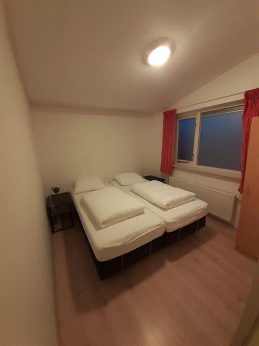 Saevis Tranquillus In Undis In De Ijsvogel Villa Diffelen Exterior foto