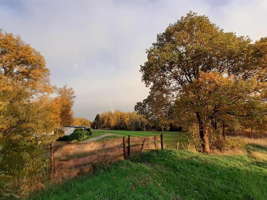 Saevis Tranquillus In Undis In De Ijsvogel Villa Diffelen Exterior foto