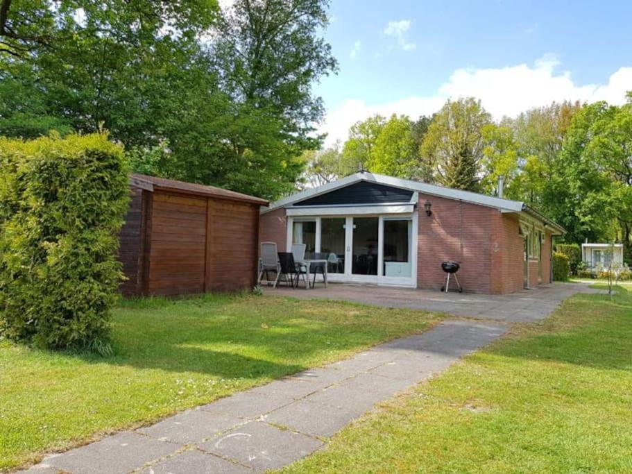 Saevis Tranquillus In Undis In De Ijsvogel Villa Diffelen Exterior foto